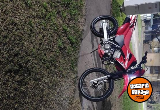 Motos - Honda Tornado 250 honda 2013 Nafta 13000Km - En Venta