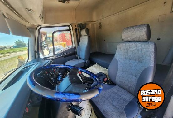 Camiones y Grúas - VENDO FORD 1722 LINEA PANDA CON EQUIPO HIDRAULICO - En Venta