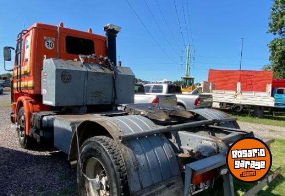 Camiones y Gras - VENDO SCANIA 112H TRACTOR FRONTAL - En Venta