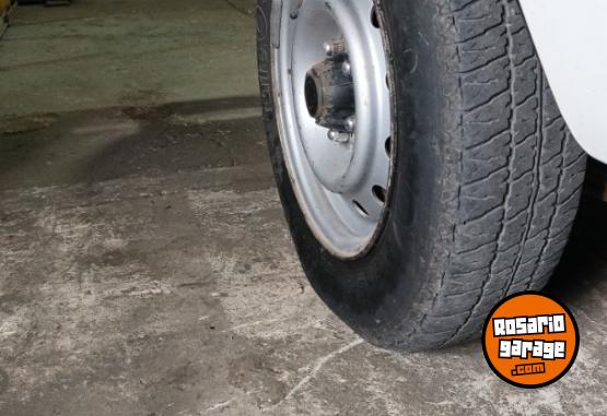 Camionetas - Toyota Hilux 4x2 2.8 1999 Diesel 412Km - En Venta