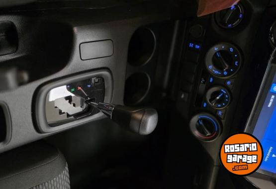 Camionetas - Toyota HILUX DOBLE CABINA DX 2.4 2025 Diesel 0Km - En Venta