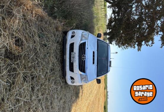 Camionetas - Toyota Hilux 2013 Diesel 232000Km - En Venta