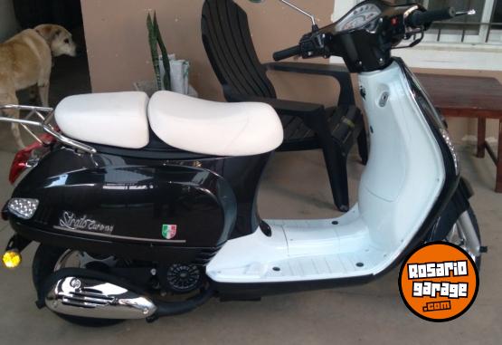 Motos - Motomel EuroStrato 150 2023 Nafta 2200Km - En Venta