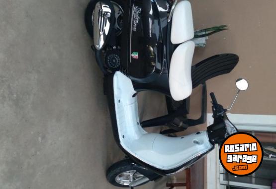 Motos - Motomel EuroStrato 150 2023 Nafta 2200Km - En Venta