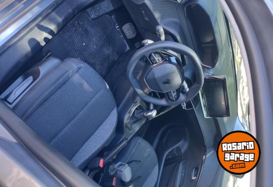 Autos - Peugeot Allure AT 2025 Nafta 13000Km - En Venta
