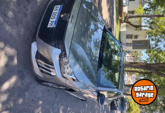 Autos - Peugeot Allure AT 2025 Nafta 13000Km - En Venta