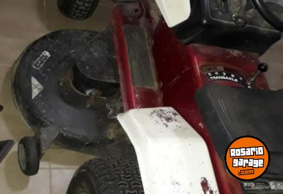 Camiones y Grúas - Minitractor - En Venta