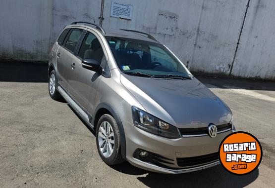 Autos - Volkswagen Suran truck 2019 Nafta 74000Km - En Venta