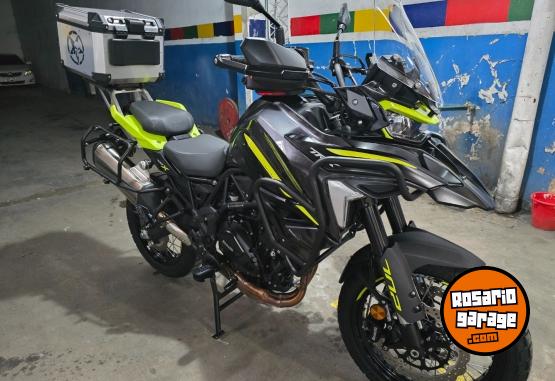 Motos - Benelli 702 2024 Nafta 15000Km - En Venta