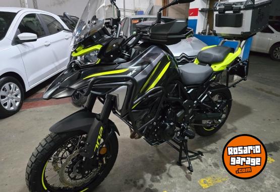 Motos - Benelli 702 2024 Nafta 15000Km - En Venta