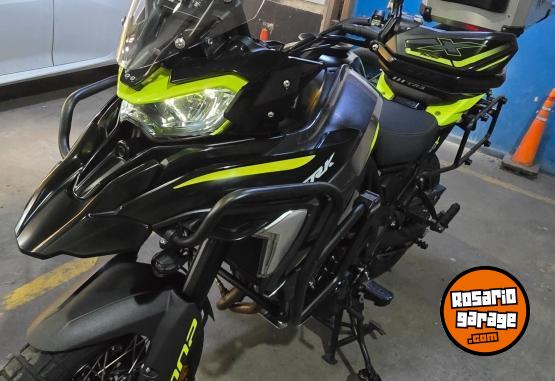 Motos - Benelli TRK 702x 2024 Nafta 19000Km - En Venta