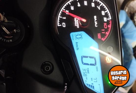 Motos - Bajaj Rouser 2023 Nafta 80Km - En Venta