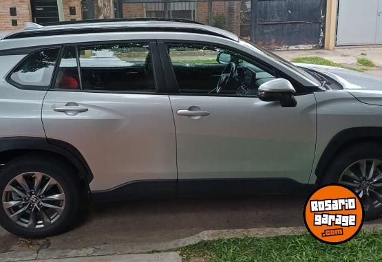 Autos - Toyota Corolla Cross 2022 Nafta 42000Km - En Venta
