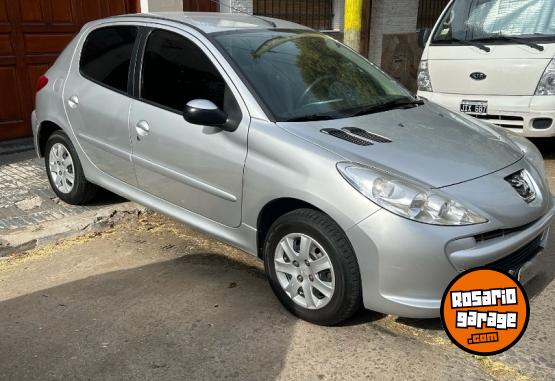Autos - Peugeot 206 2015 Nafta 128000Km - En Venta