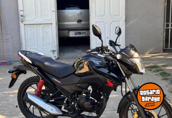 Motos - Honda CB125Twister 2025 Nafta 1300Km - En Venta