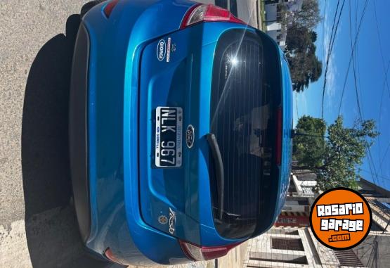 Autos - Ford Fiesta 2013 Nafta 122000Km - En Venta