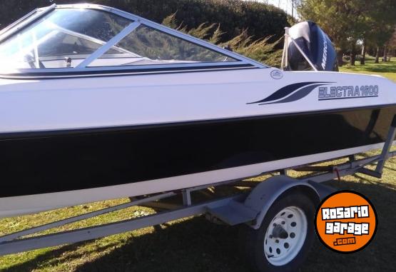 Embarcaciones - VENDO O PERMUTO POR MAYOR - En Venta