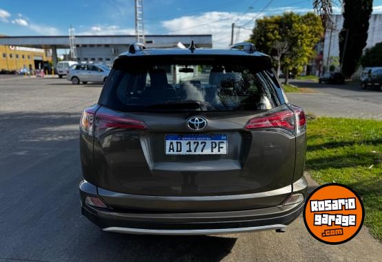 Camionetas - Toyota Rav4 2018 Nafta 92000Km - En Venta