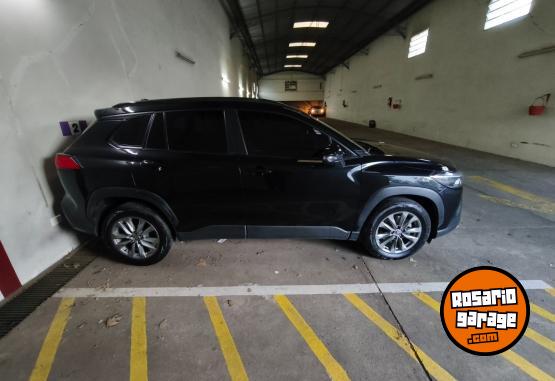 Autos - Toyota Corolla cross 2021 Nafta 71000Km - En Venta