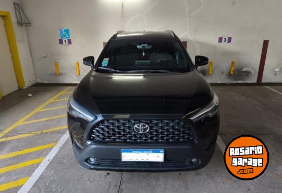 Autos - Toyota Corolla cross 2021 Nafta 71000Km - En Venta