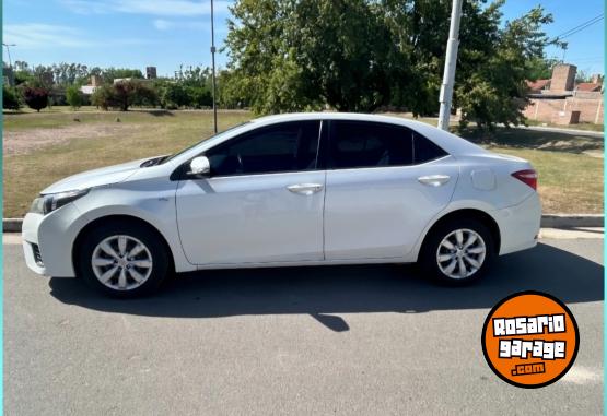 Autos - Toyota Corolla cvt excelente 2014 Nafta 148000Km - En Venta