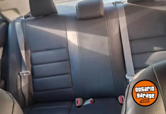 Autos - Toyota Corolla cvt excelente 2014 Nafta 148000Km - En Venta