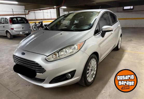 Autos - Ford Fiesta 2015 Nafta 105000Km - En Venta