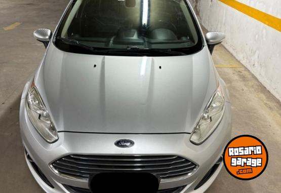 Autos - Ford Fiesta 2015 Nafta 105000Km - En Venta