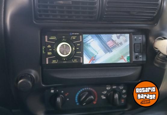 Camionetas - Ford XL plus 2010 GNC 235000Km - En Venta