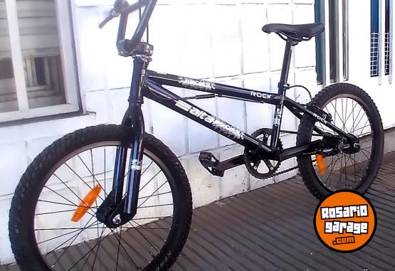 Deportes - BICICLETA BMX DE SALTO MARCA: AITA MODELO: ROCK. RODADO: 20. CON ROTOR EXCELENTE ESTADO SEMINUEVA - En Venta