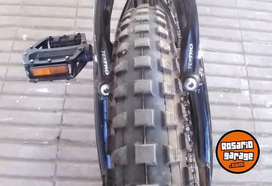 Deportes - BICICLETA BMX DE SALTO MARCA: AITA MODELO: ROCK. RODADO: 20. CON ROTOR EXCELENTE ESTADO SEMINUEVA - En Venta