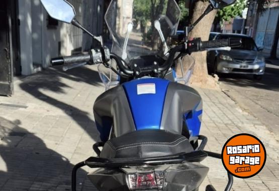 Motos - CF MT 650 2023 Nafta 6000Km - En Venta