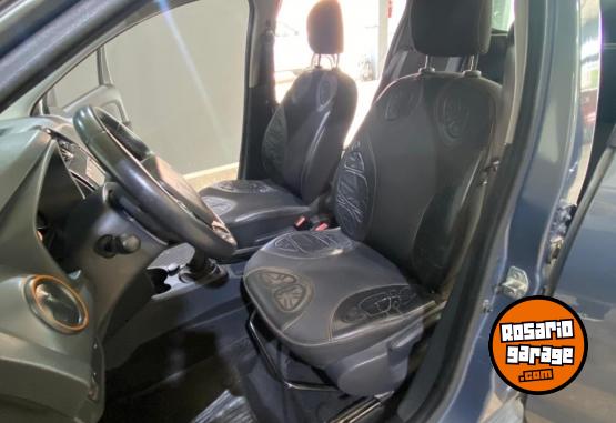 Autos - Renault Sandero Stepway 2017 Nafta 94000Km - En Venta