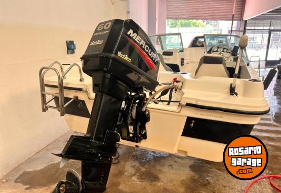 Embarcaciones - Robinson mantra Mercury 60 hp 2t tráiler lona 2016 www.nautistore.com.ar - En Venta
