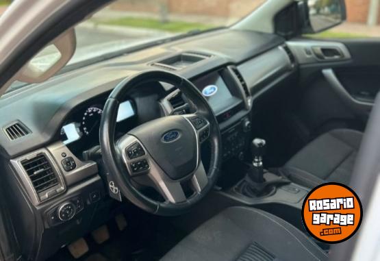Camionetas - Ford Ranger 3.2 XLT 4x2 2021 Diesel 110000Km - En Venta