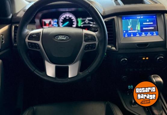 Camionetas - Ford NUEVA RANGER LIMITED 4X4 2023 Diesel 40000Km - En Venta