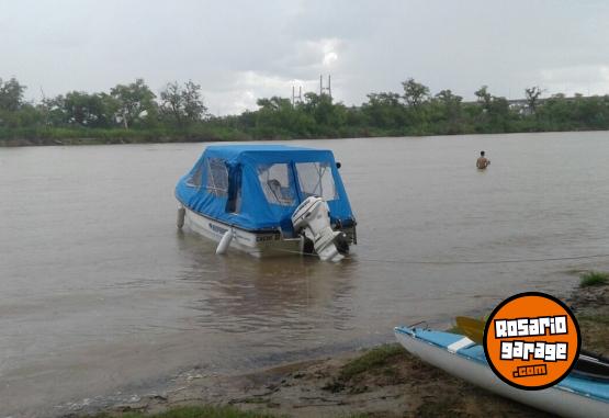 Embarcaciones - Traker Elephant con Evinrude 60. 2t. - En Venta