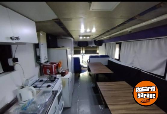 Camionetas - Volvo Motorhome 2000 Diesel 111Km - En Venta