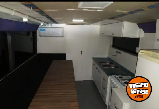 Camionetas - Volvo Motorhome 2000 Diesel 111Km - En Venta