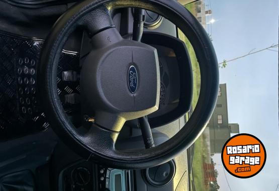 Autos - Ford Ford ka 2010 Nafta 100Km - En Venta