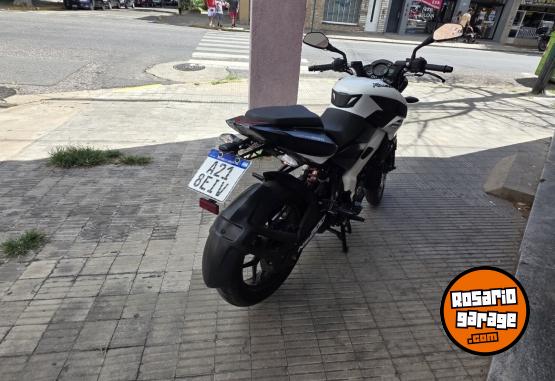Motos - Bajaj Ns 200 2024 Nafta 8600Km - En Venta