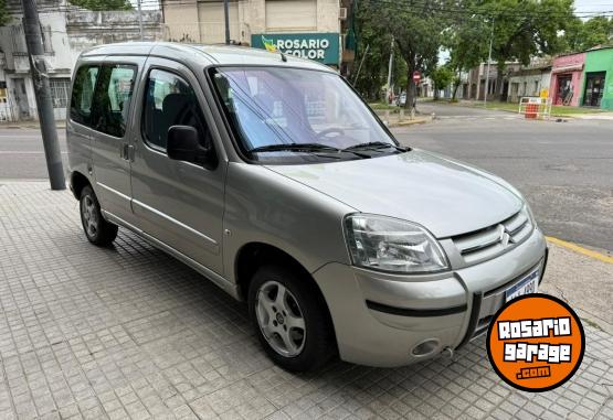 Utilitarios - Citroen BERLINGO MULTISPACE 1.6 2012 Nafta 230000Km - En Venta