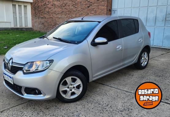 Autos - Renault Sandero 2016 Nafta 100000Km - En Venta