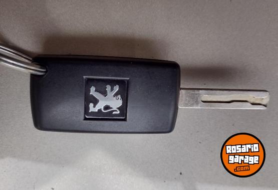 Autos - Peugeot 307 2012 Nafta 137000Km - En Venta