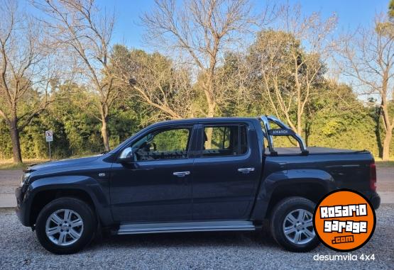 Camionetas - Volkswagen AMAROK TRENDLINE 2016 Diesel 140000Km - En Venta