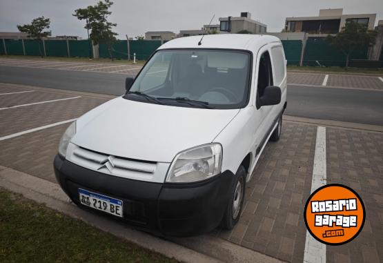 Utilitarios - Citroen Berlingo 2016 Diesel 109000Km - En Venta