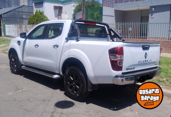 Camionetas - Renault Alaskan intens 2021 Diesel 93000Km - En Venta