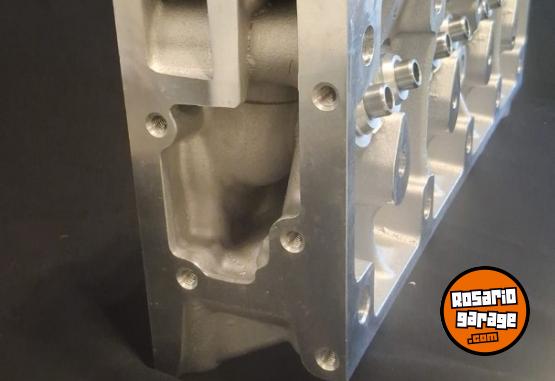 Accesorios para Autos - TAPA DE CILINDRO RENAULT CLIO 1.6 C3L OKM - En Venta