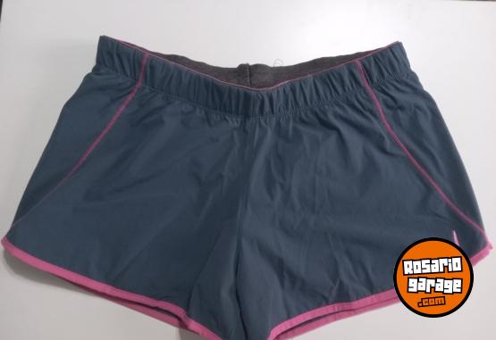 Indumentaria - Vendo lote de 5 prendas - En Venta