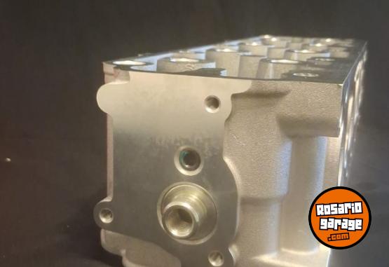 Accesorios para Autos - TAPA DE CILINDRO CHEVROLET CORSA ll 1.8 8 v okm - En Venta